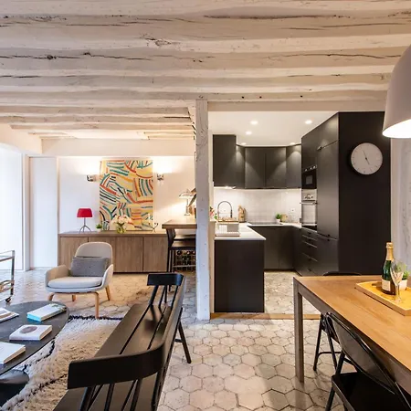 Charmant Appartement, Ile St Louis, 4th Ard, Calme Et Central * Paris